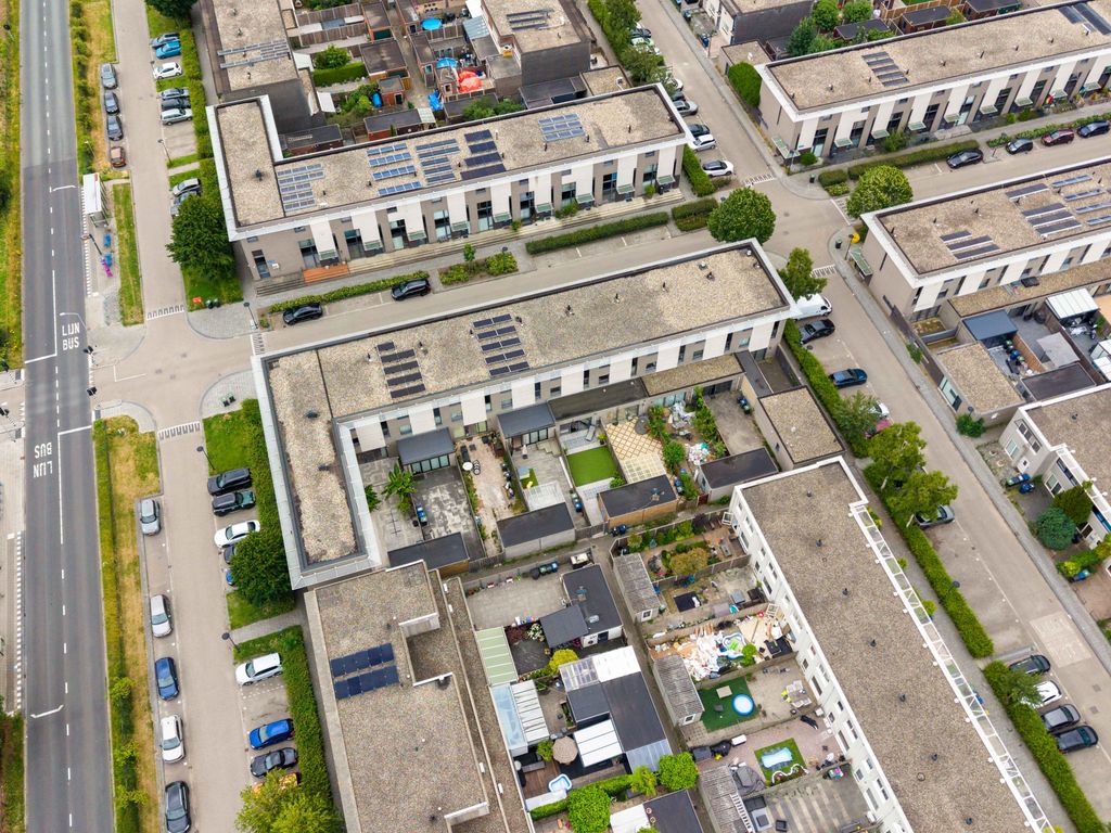 Azorenweg 87, Almere