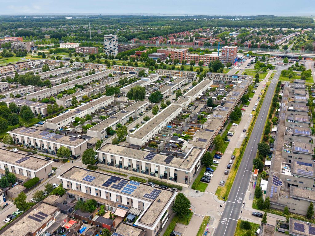 Azorenweg 87, Almere