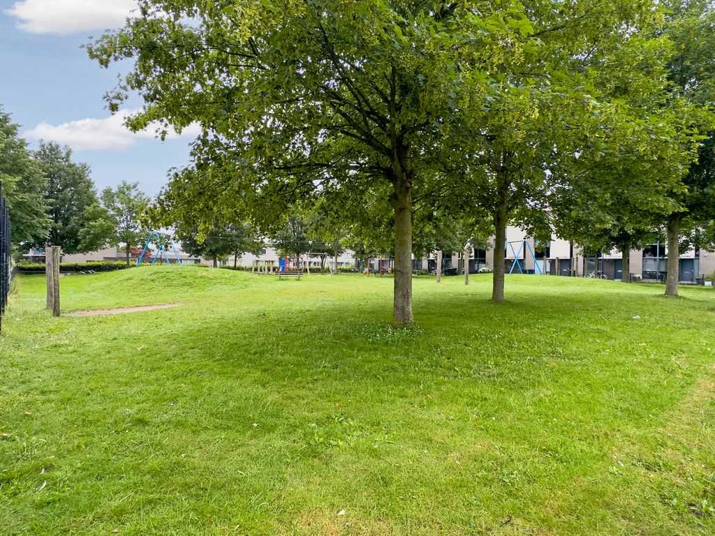 Azorenweg 87, Almere