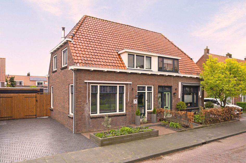 Oranjelaan 1