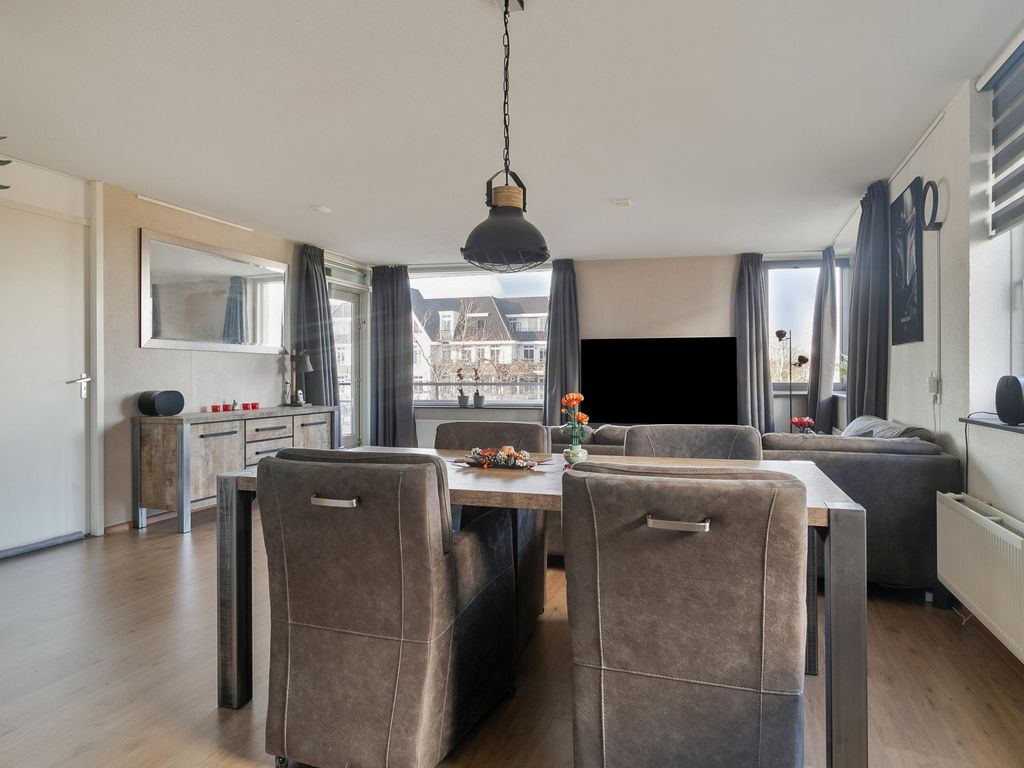 Slotlaan 15, Oostvoorne