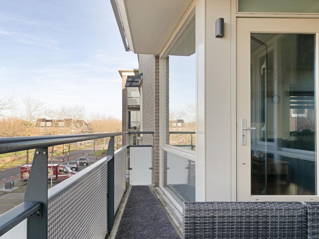 Slotlaan 15, Oostvoorne