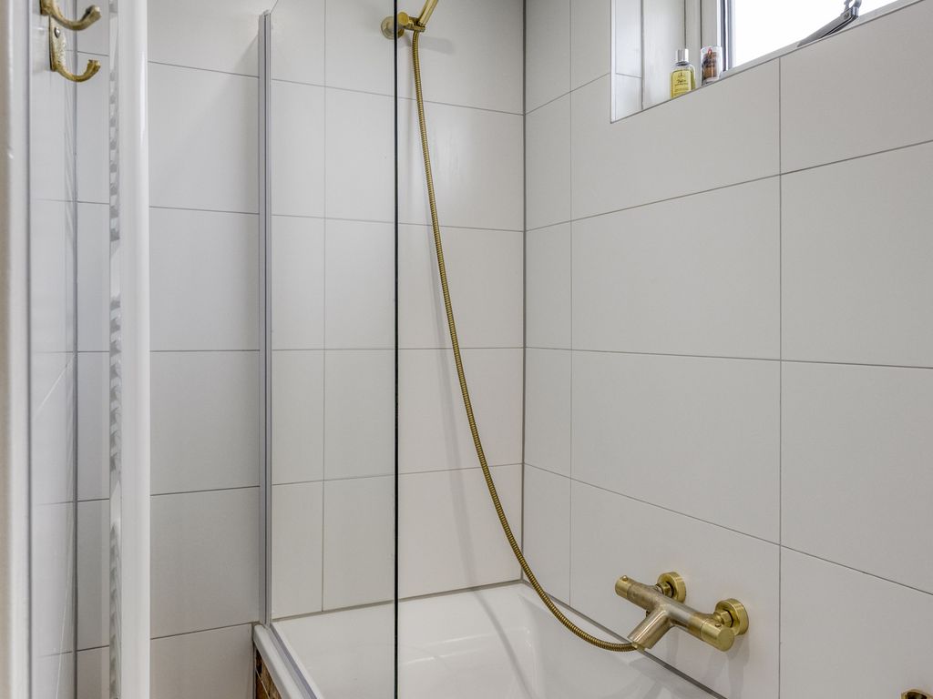 Veeckensstraat 6, Hellevoetsluis