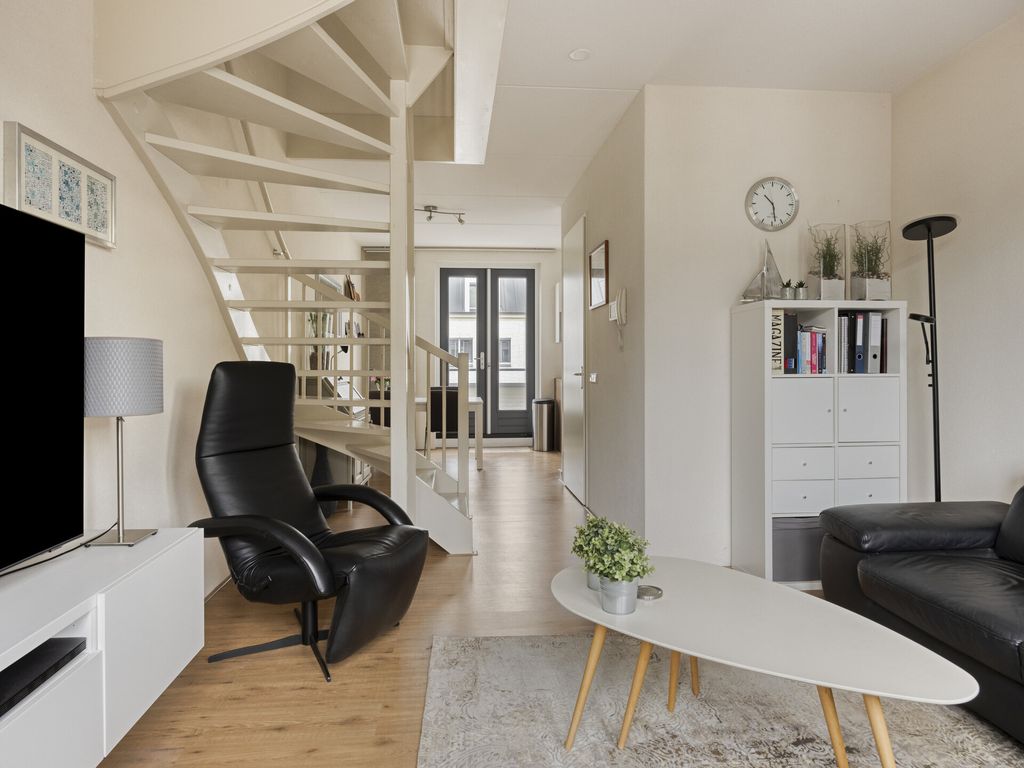 Opzoomerlaan 31, Hellevoetsluis