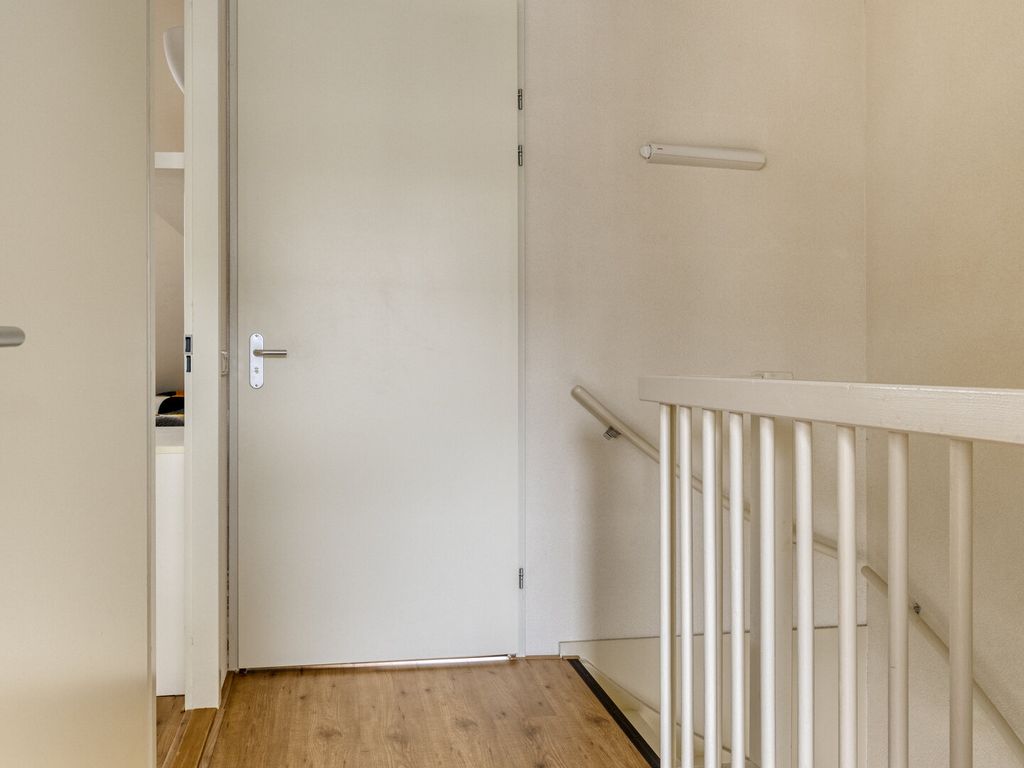 Opzoomerlaan 31, Hellevoetsluis