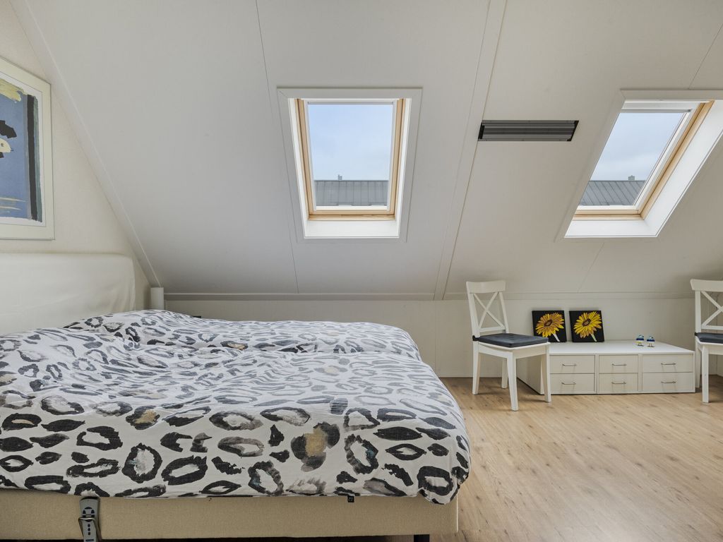 Opzoomerlaan 31, Hellevoetsluis