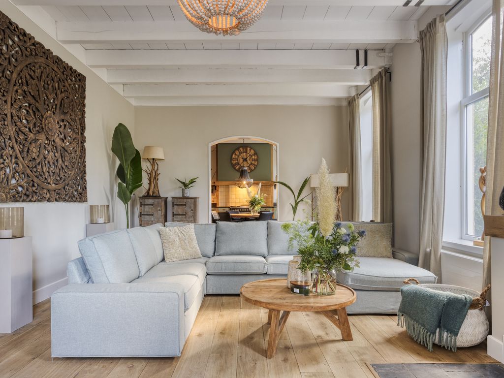 Dorpsstraat 43, Hellevoetsluis