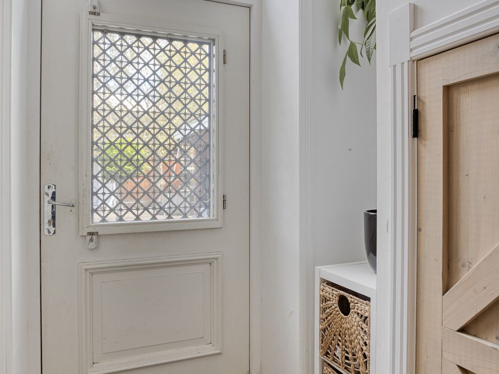 Dorpsstraat 43, Hellevoetsluis