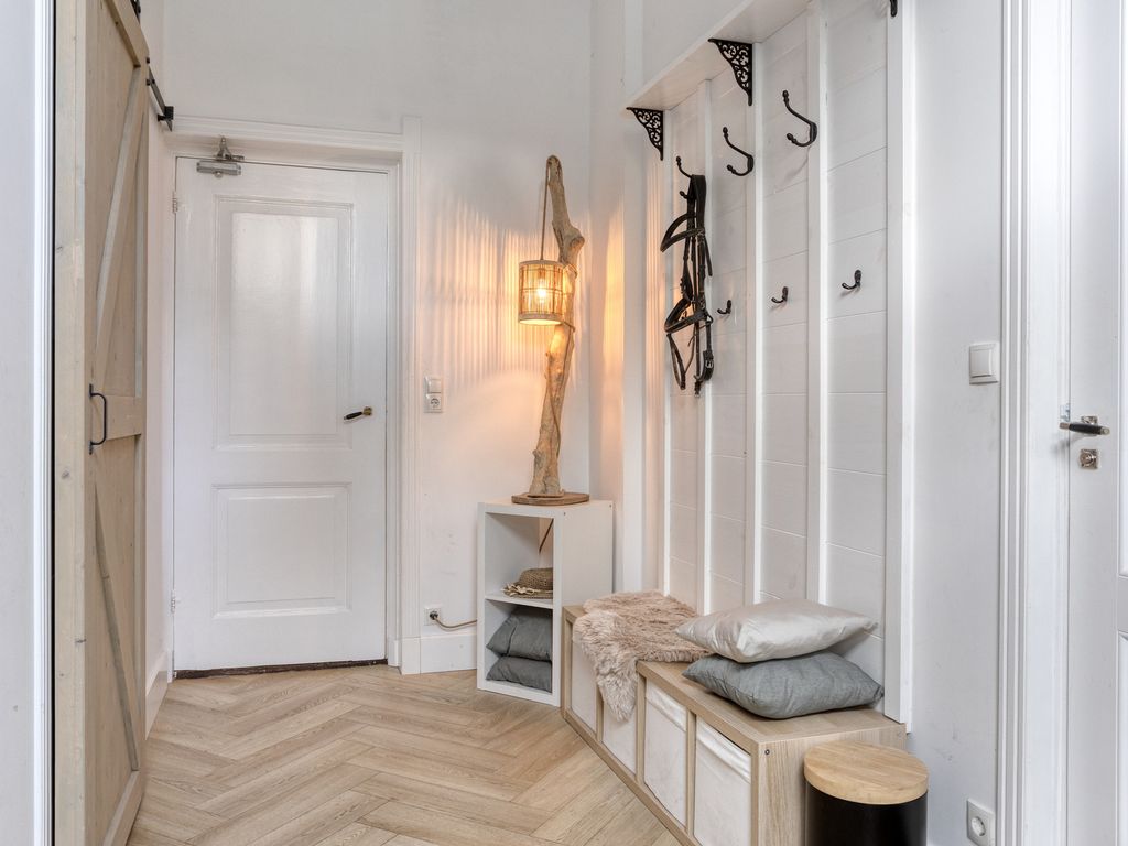 Dorpsstraat 43, Hellevoetsluis