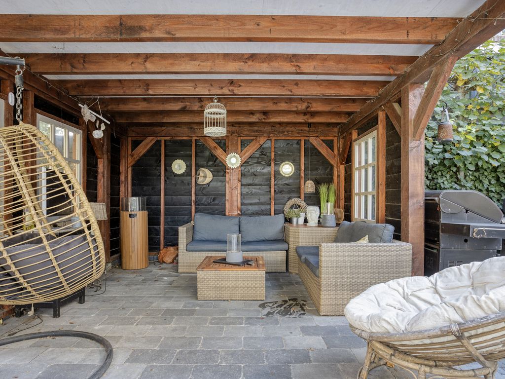 Dorpsstraat 43, Hellevoetsluis