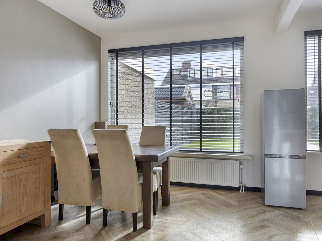 Kastanjestraat 1, Rockanje