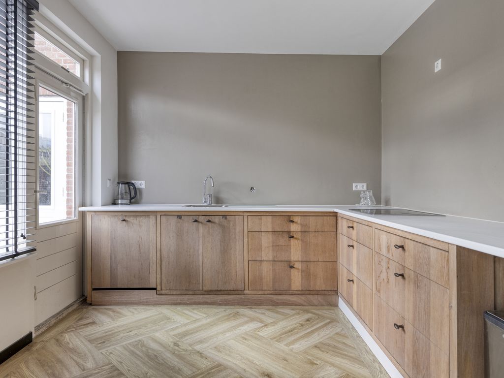 Kastanjestraat 1, Rockanje