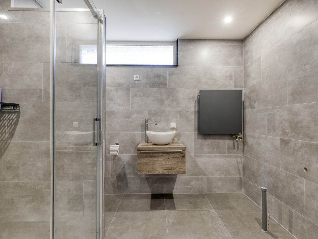 Kastanjestraat 1, Rockanje