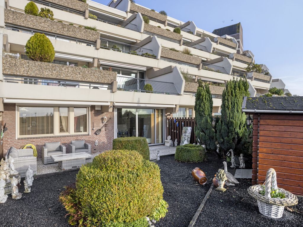 Zeegat 10, Hellevoetsluis