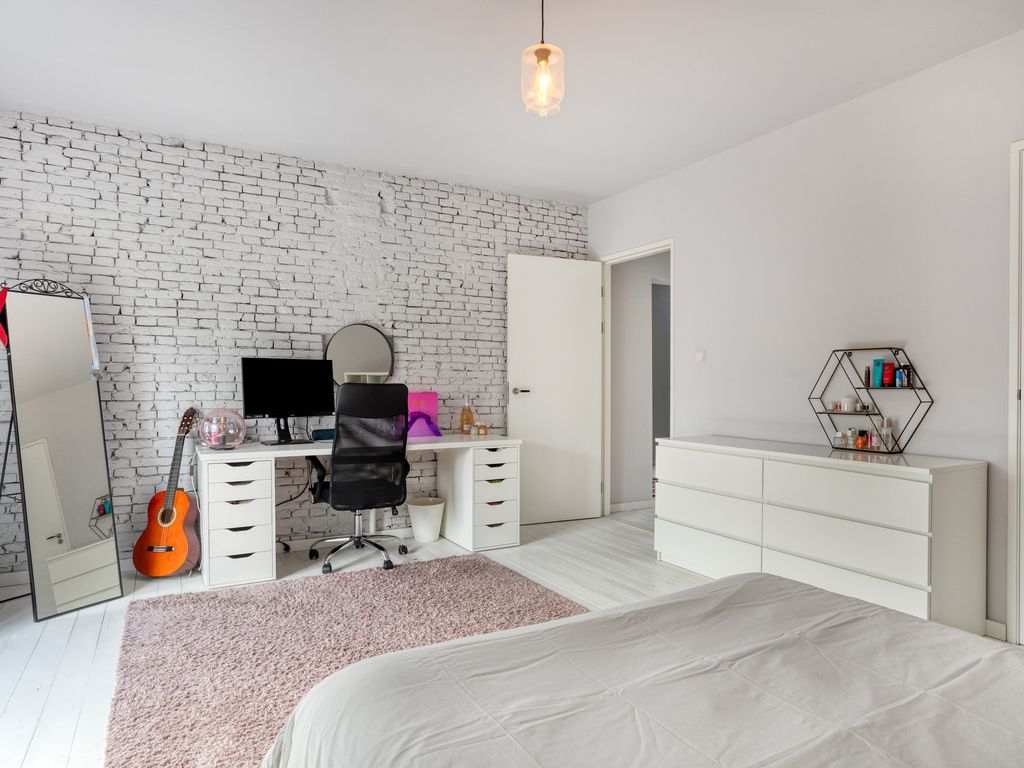 Rijksstraatweg 243, Hellevoetsluis