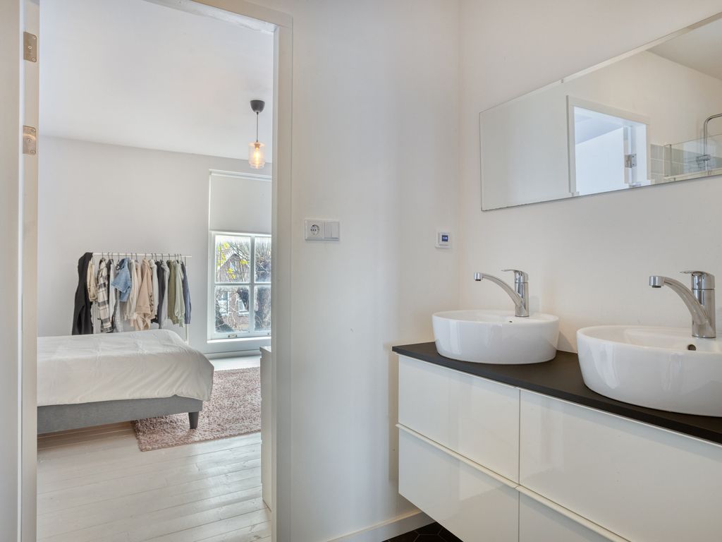 Rijksstraatweg 243, Hellevoetsluis