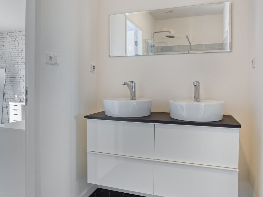 Rijksstraatweg 243, Hellevoetsluis