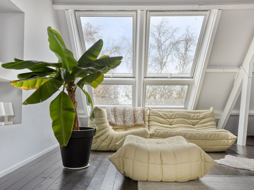 Rijksstraatweg 243, Hellevoetsluis