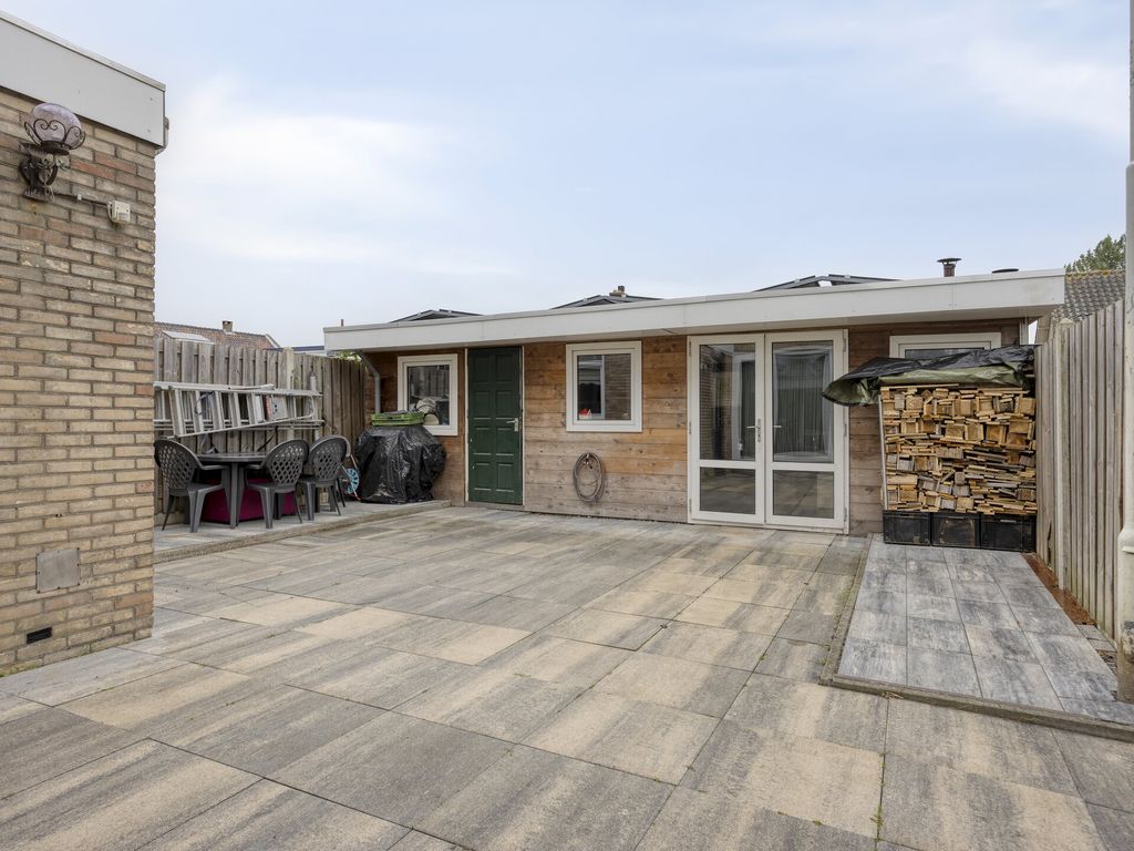 Zeekraal 17, Hellevoetsluis