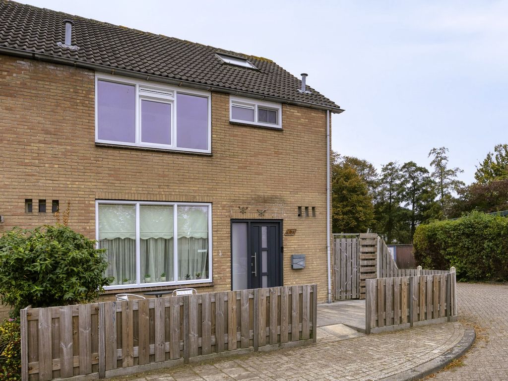 Zeekraal 17, Hellevoetsluis