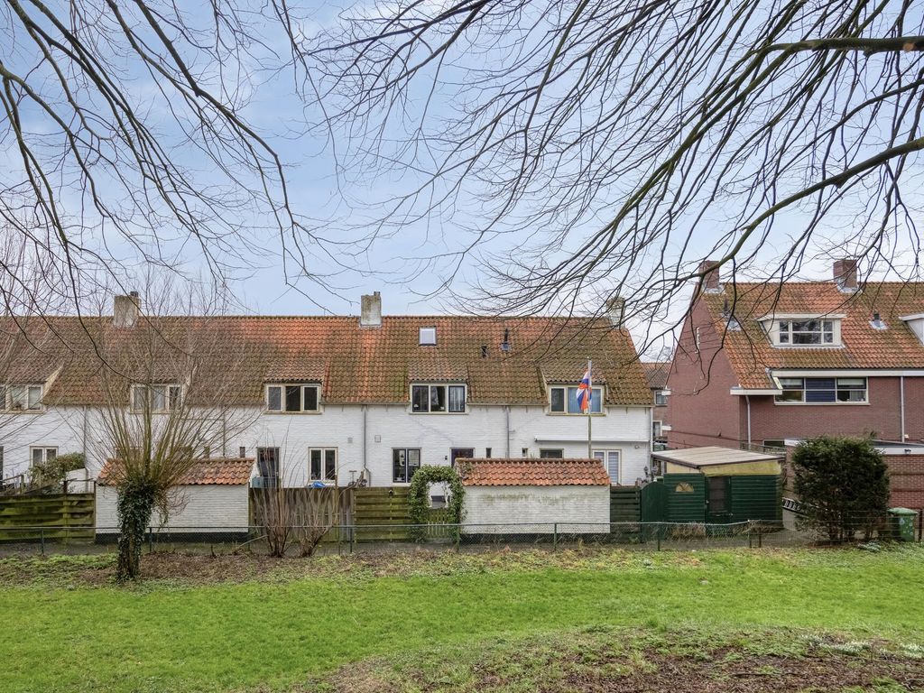 Witte de Withstraat 32, Brielle