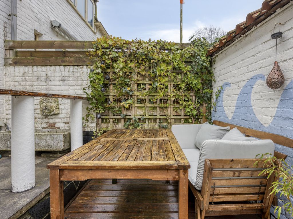 Witte de Withstraat 32, Brielle