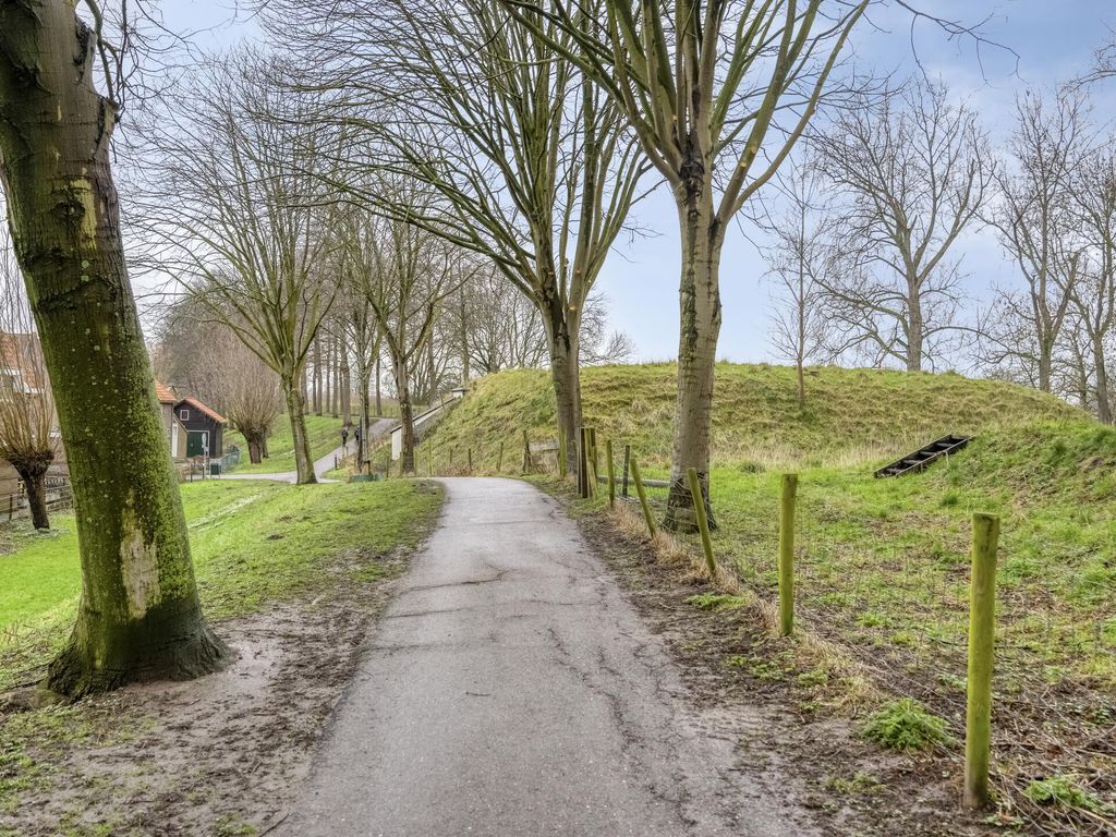 Witte de Withstraat 32, Brielle