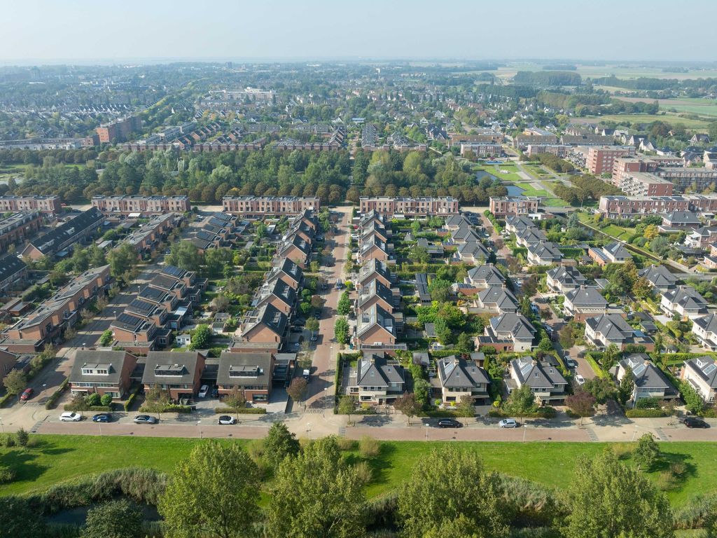 Middellantweide 15, Hellevoetsluis