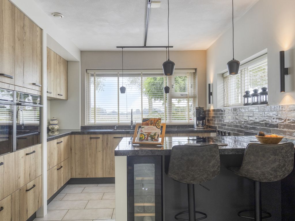 Middellantweide 15, Hellevoetsluis