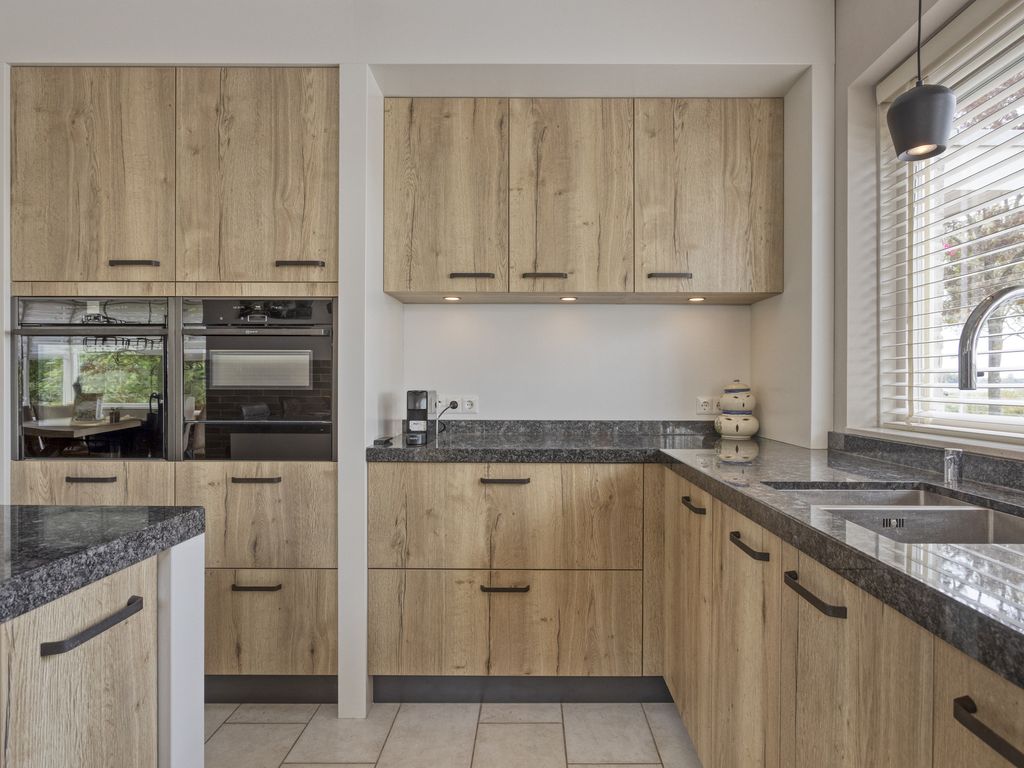 Middellantweide 15, Hellevoetsluis