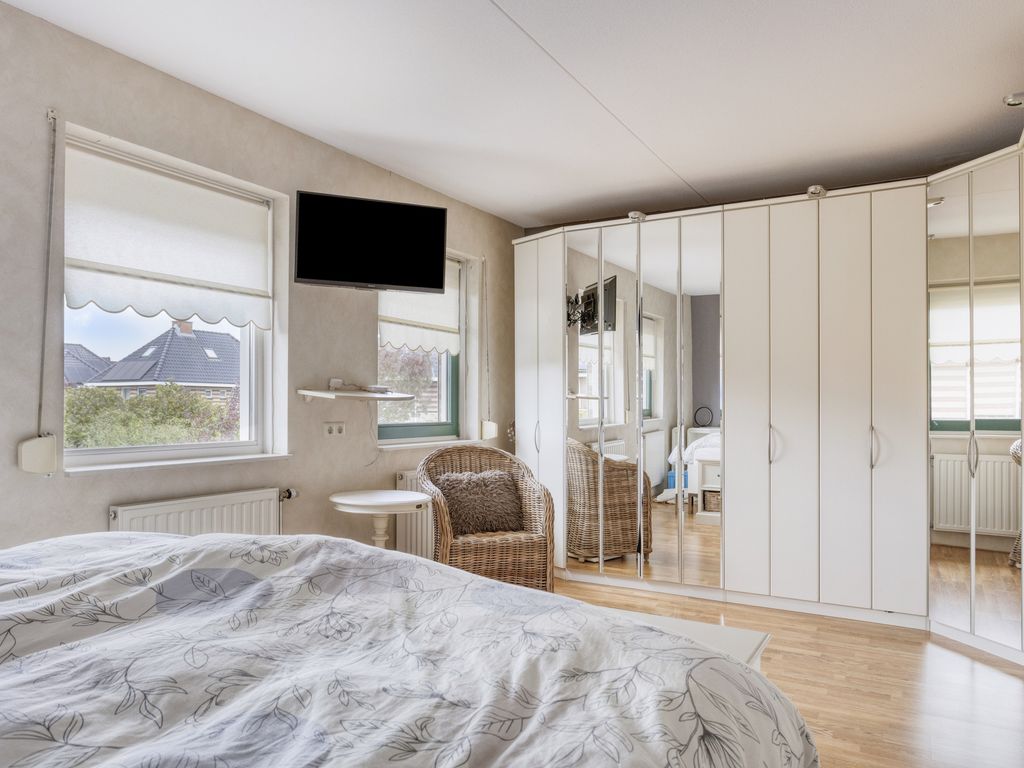 Middellantweide 15, Hellevoetsluis