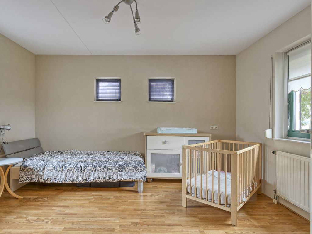 Middellantweide 15, Hellevoetsluis