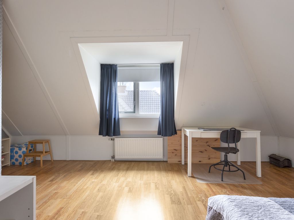 Middellantweide 15, Hellevoetsluis