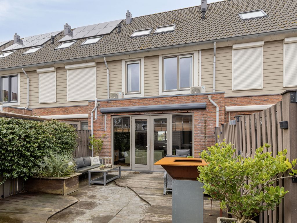 Boterkarn 66, Hellevoetsluis