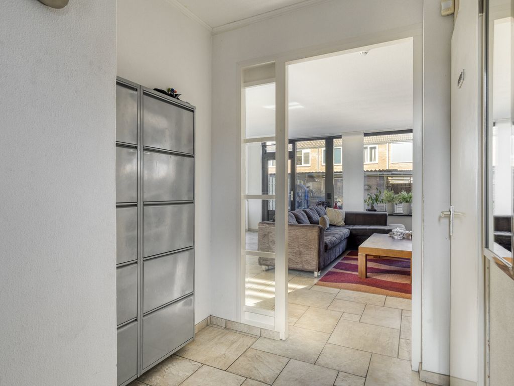 Discuspad 7, Hellevoetsluis