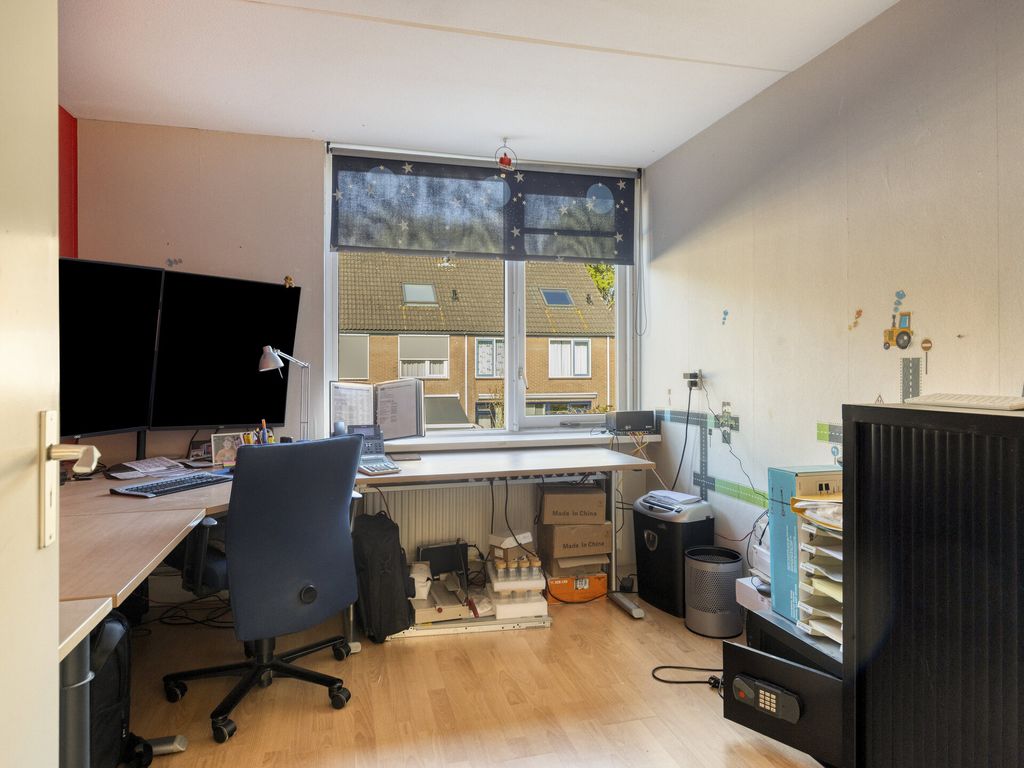 Discuspad 7, Hellevoetsluis