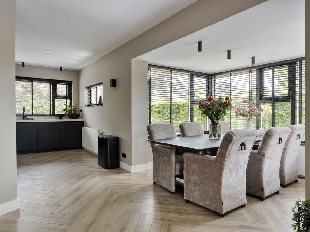 Uithofweide 9, Hellevoetsluis
