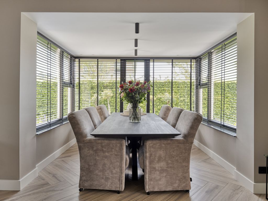 Uithofweide 9, Hellevoetsluis