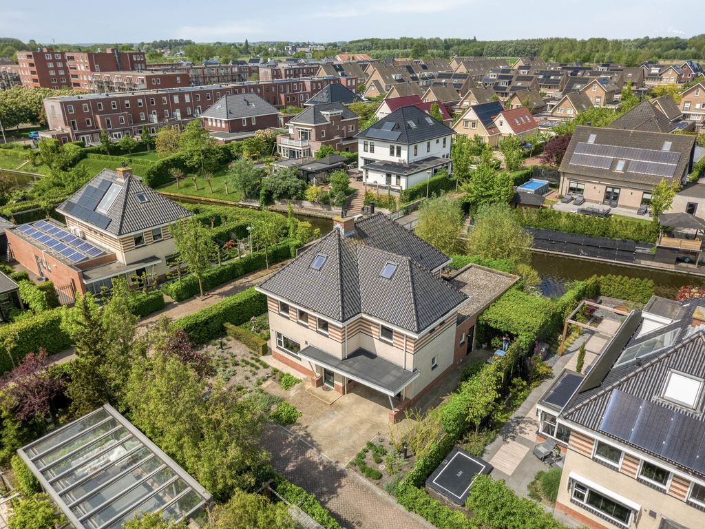 Uithofweide 9, Hellevoetsluis