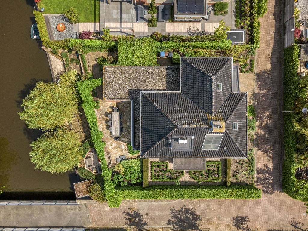 Uithofweide 9, Hellevoetsluis