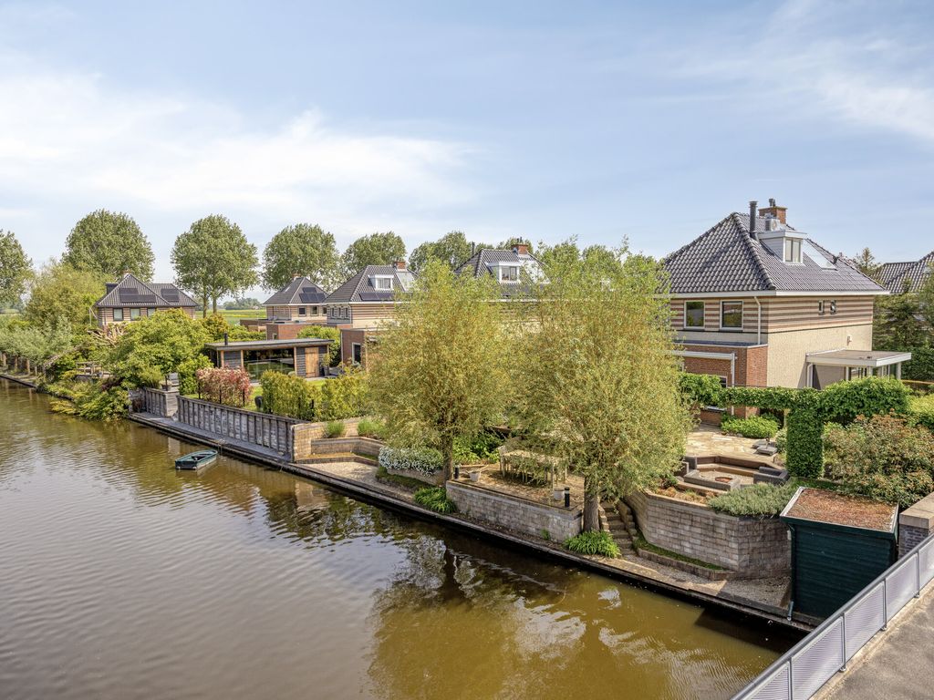 Uithofweide 9, Hellevoetsluis