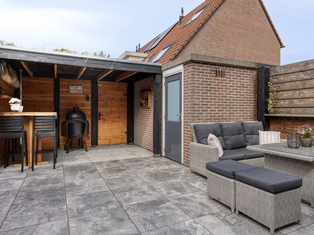 Kraaienest 35, Hellevoetsluis