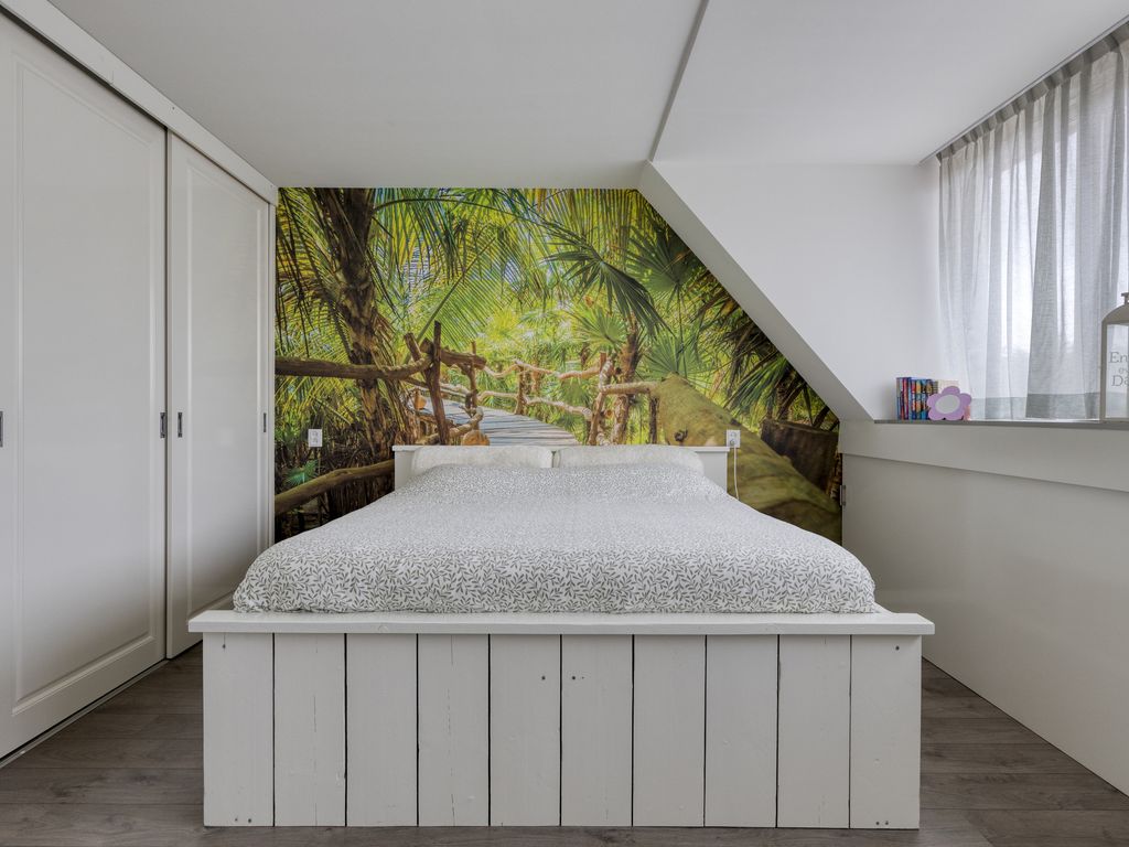 Kraaienest 35, Hellevoetsluis