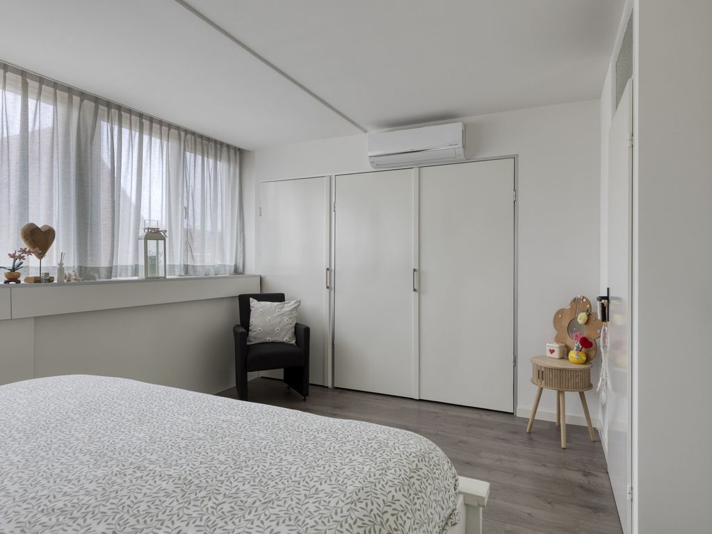 Kraaienest 35, Hellevoetsluis