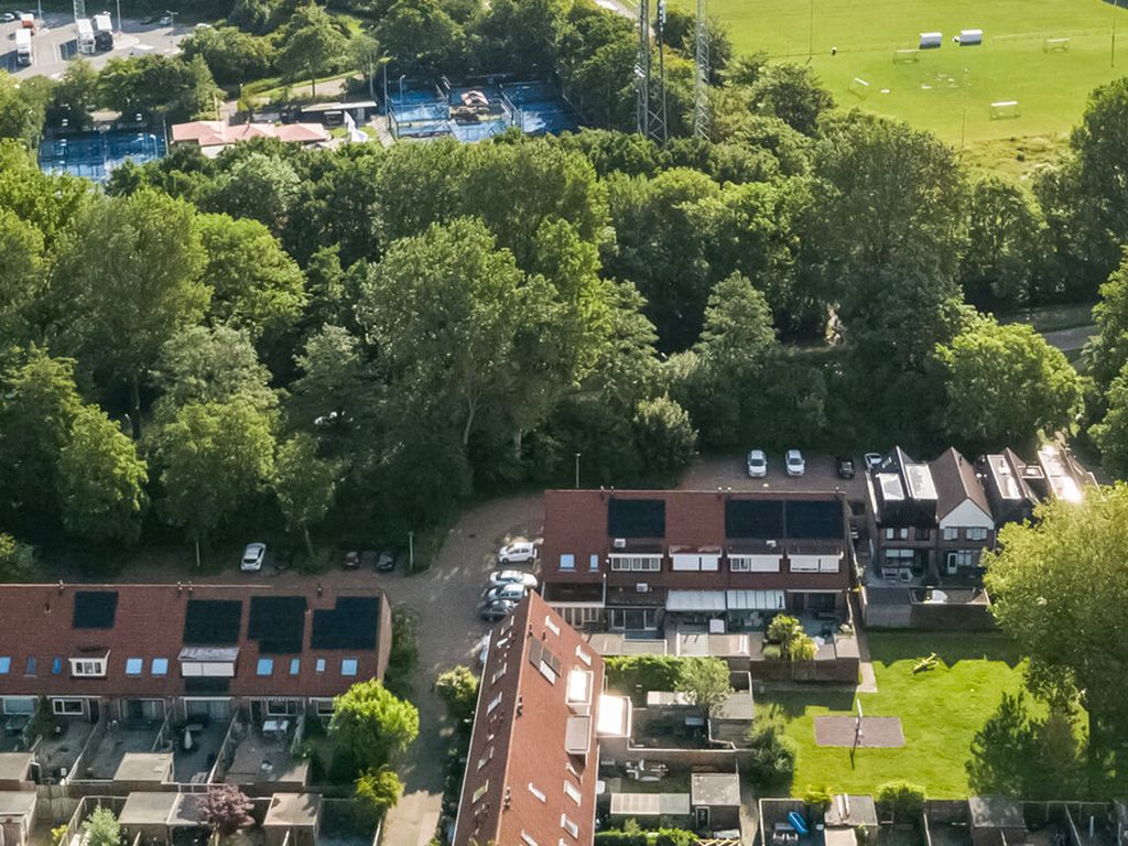 Kraaienest 35, Hellevoetsluis