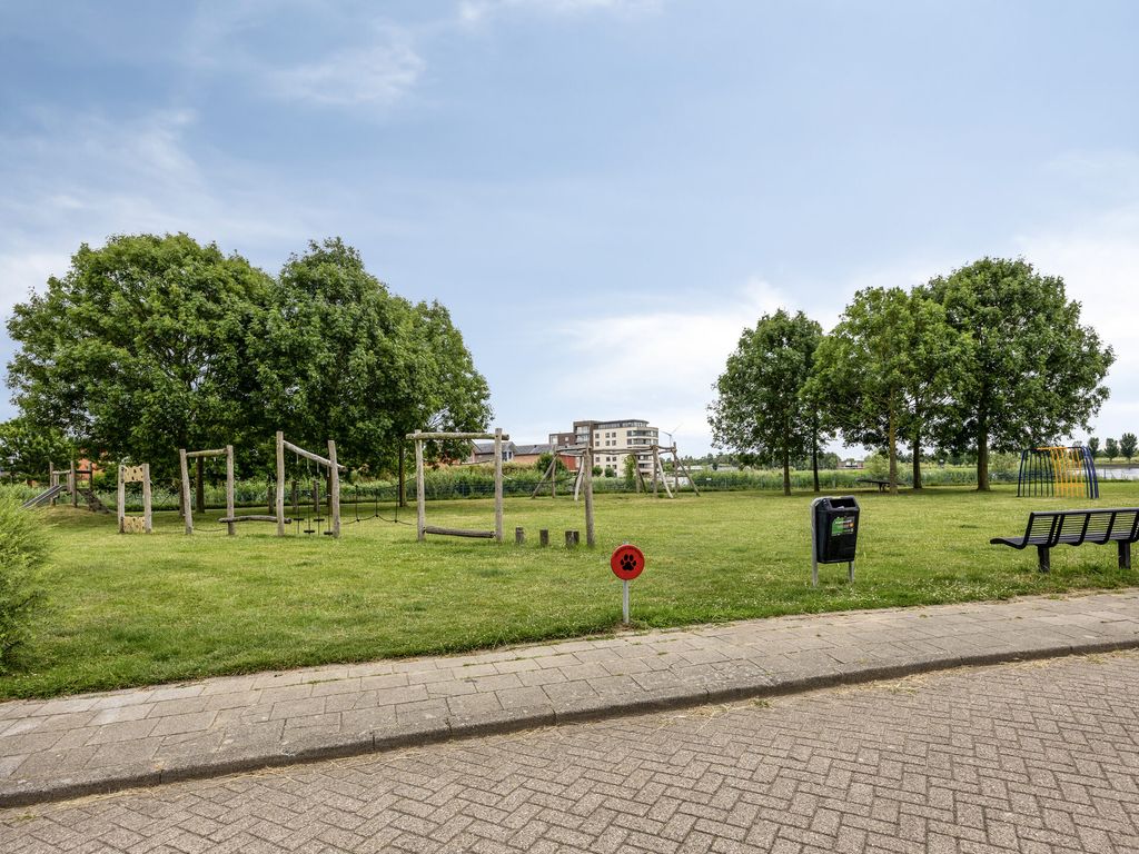 Waddenring 231, Barendrecht