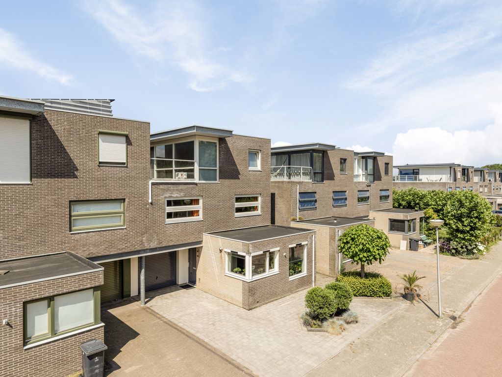 Triathlonweg 10, Hellevoetsluis