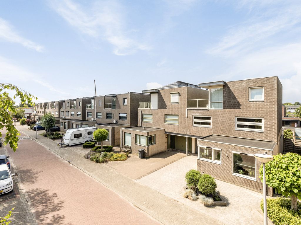 Triathlonweg 10, Hellevoetsluis