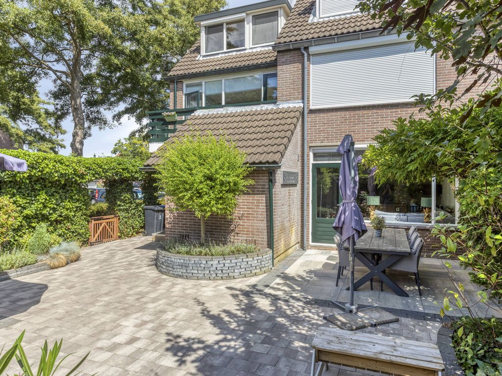 Spoelhoren 12, Hellevoetsluis