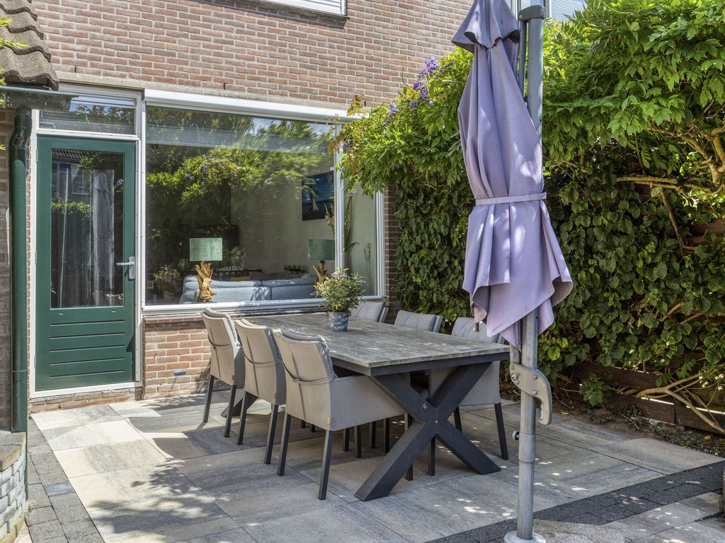 Spoelhoren 12, Hellevoetsluis
